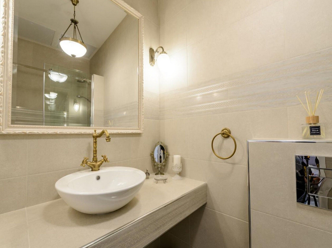 Bathroom 4, Apartments Franka Old Town, Dubrovnik