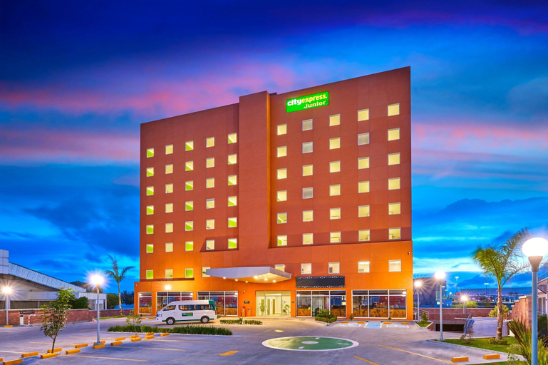 Exterior & Views 2, City Express Junior by Marriott Puebla Angelopolis, San Andrés Cholula