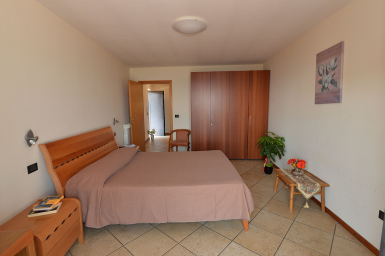 Bedroom 3, Residence Miramare, Napoli