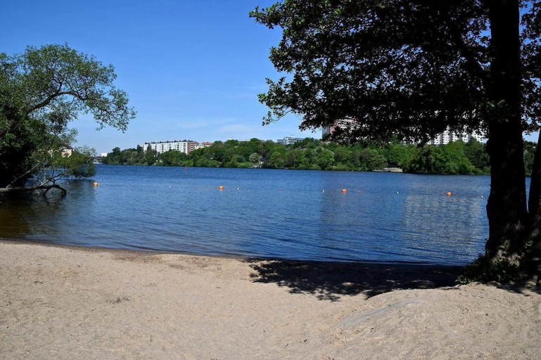 Beach, Large, Stylish Apartment in Central Stockholm, Stockholm