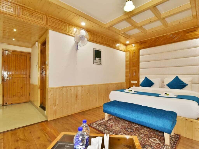 Bedroom 3, Hotel Himgiri Manali, Kullu