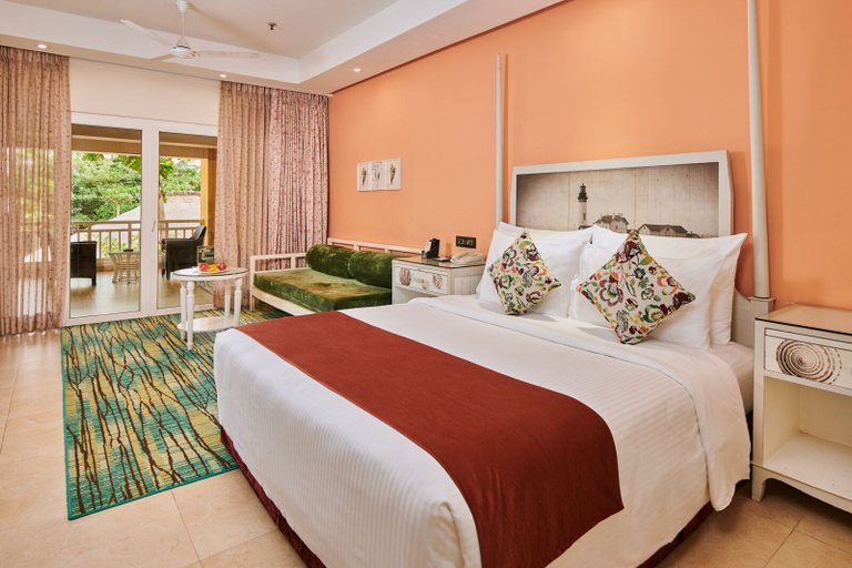 Bedroom 3, MAYFAIR Waves, Puri
