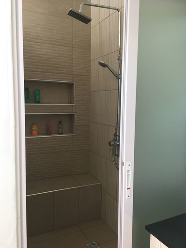 Bathroom 4, Villa 413, Black River