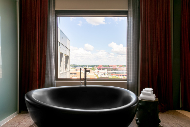 Bathroom 5, The Nash, Davidson