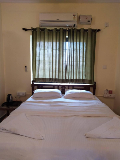Bedroom 4, Salotel- near Mae De Deus Church, North Goa