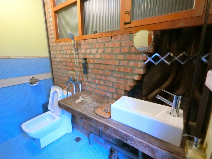 Bathroom, Wabisabi Homestay, Tainan