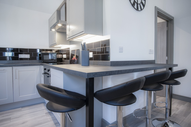 Others 5, Four Seasons - 1 Bedroom - Tenby, Pembrokeshire