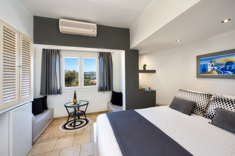 Bedroom 4, Plastiras Rooms, South Aegean