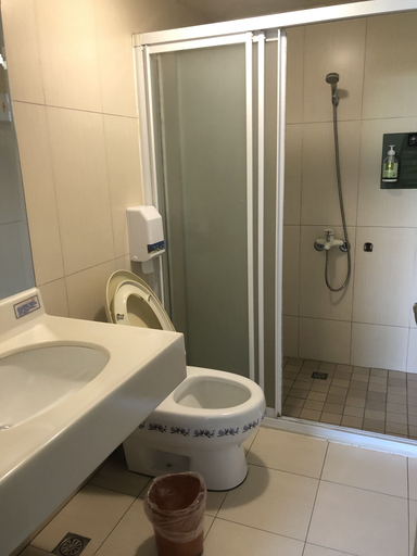 Bathroom 5, Sanyi Happiness B&B, Miaoli