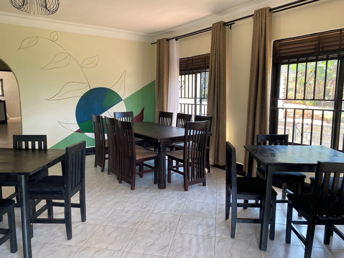 Food & Drinks 5, The Fortuna Hotel and Cafe, Kabale