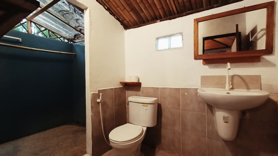 Bedroom 4, Kradan Beach Resort, Kantrang