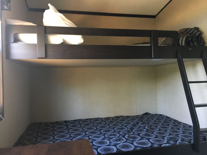 Bedroom, QuickStay - Heavenly Cottage (Beautiful Lake Views), Muskoka