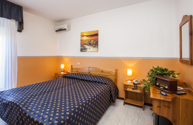 Bedroom 2, Hotel Danubio, Venezia
