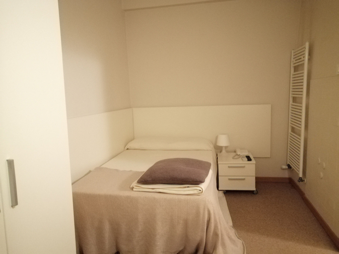 Bedroom 3, Hotel Cervetta 5, Modena