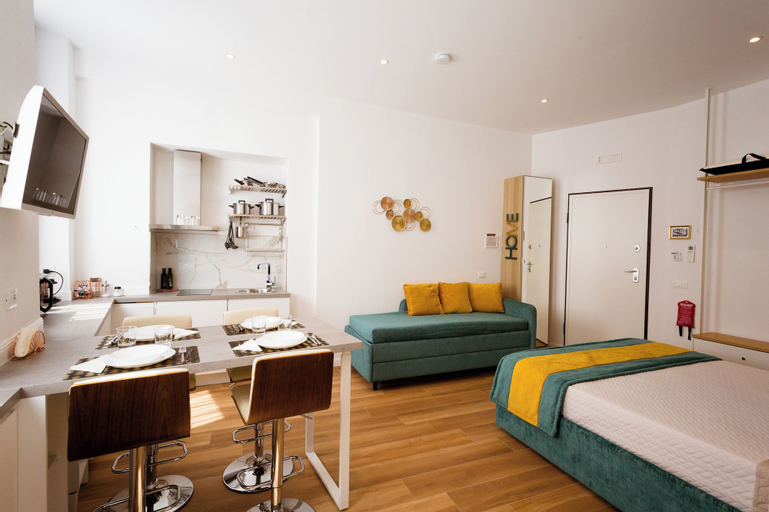 Bedroom 3, Elegant Apartments 5 Terre La Spezia, La Spezia