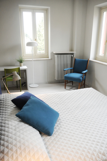 Bedroom 4, Oasi di Cavoretto 97 - Casa per Ferie, Torino