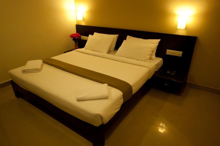 Bedroom 2, Hotel Sunshine, Mysore