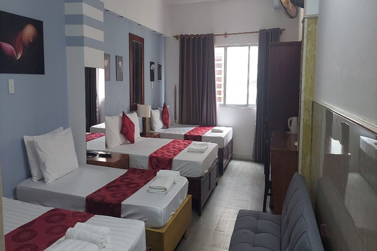 Bedroom 18