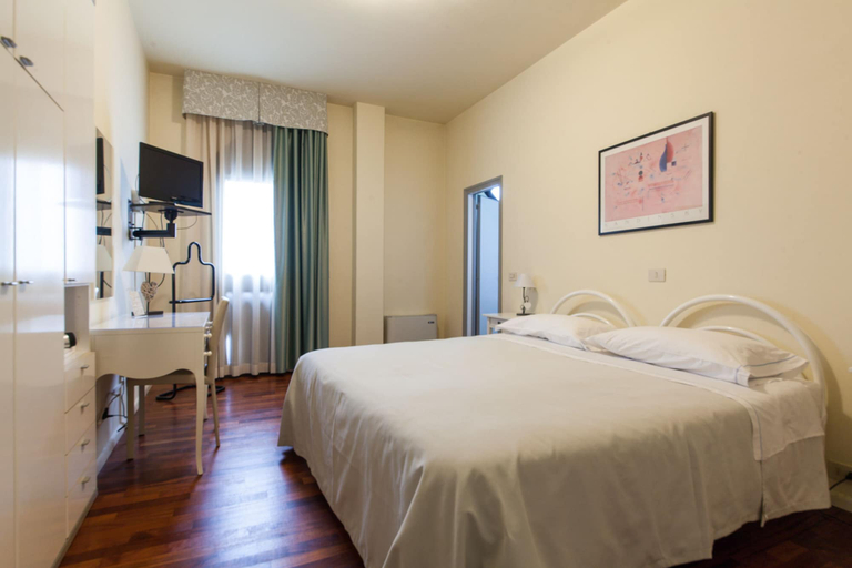 Bedroom 3, Hotel L'Approdo, Forli' - Cesena