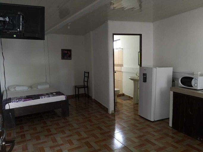 Others 5, Palacios Arenal - Hostel, San Carlos