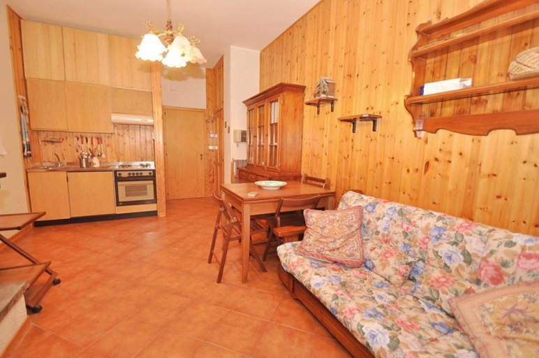 Others 5, Amami Viaggi - Casa del Sannio, L'Aquila