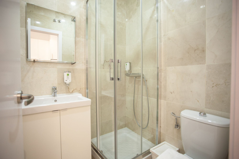 Bathroom 4, Apartment in Malasaña, Madrid