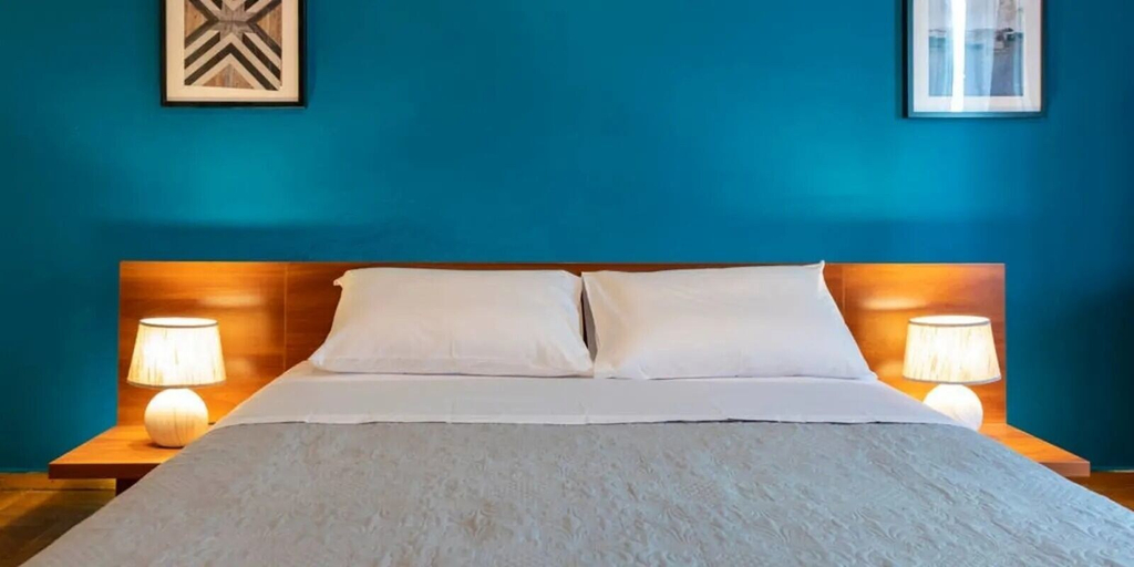 Room 2, S&K Polyxene Suite in Center of Athens, Attica