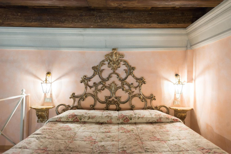 Bedroom 4, Corte dei Neri, Florence