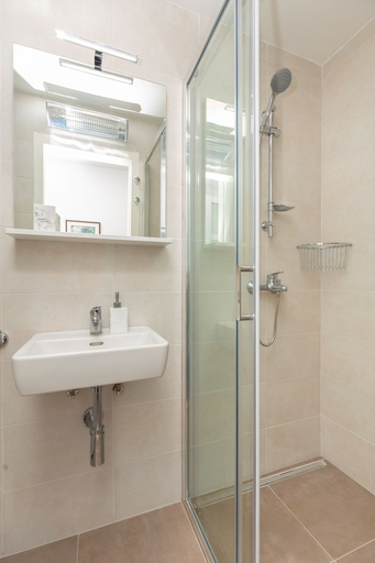 Bathroom 3, Apartment Colette, Dubrovnik