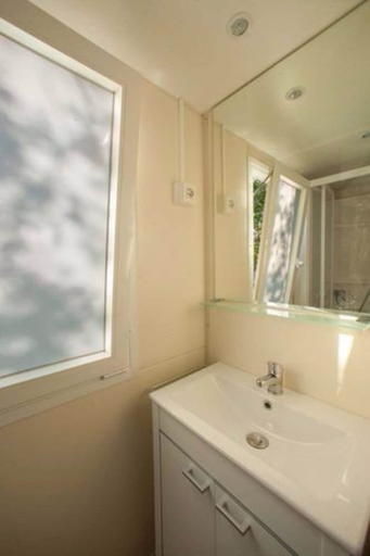 Bathroom 4, The Garda Village, Brescia