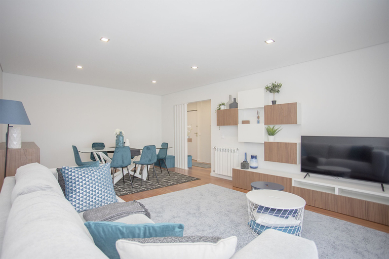 Others 5, Liiiving- Luxury River View Apartment II, Gondomar