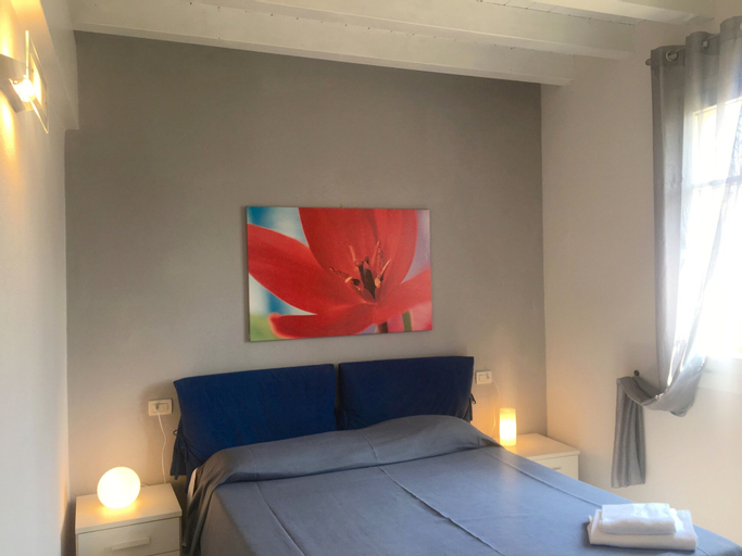Bedroom 4, Garda Resort Village, Verona