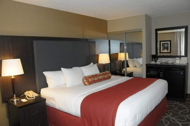 Bedroom 3, Comfort Inn Burlington, Halton