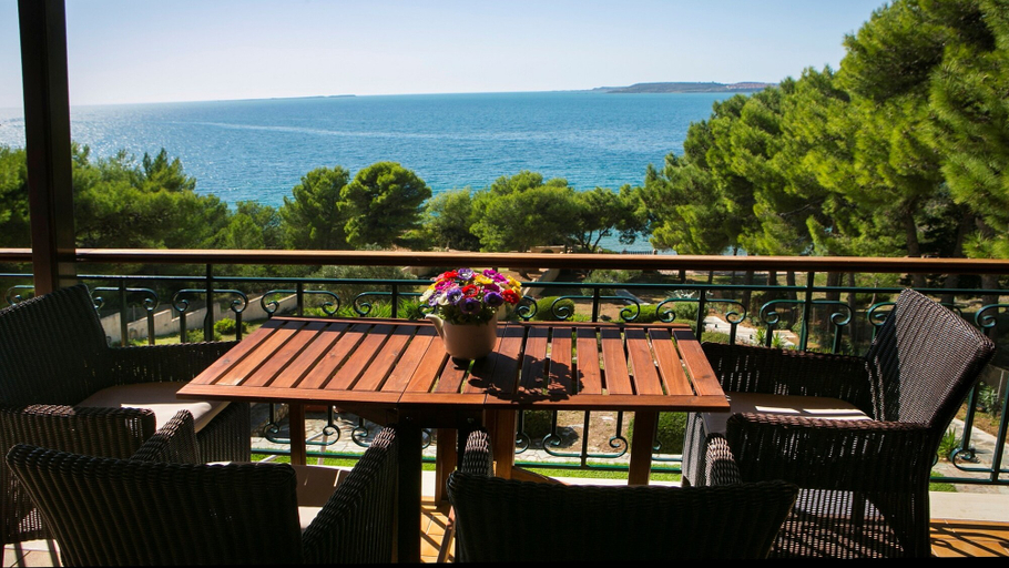 Others 5, Anthoula's House, Ionian Islands