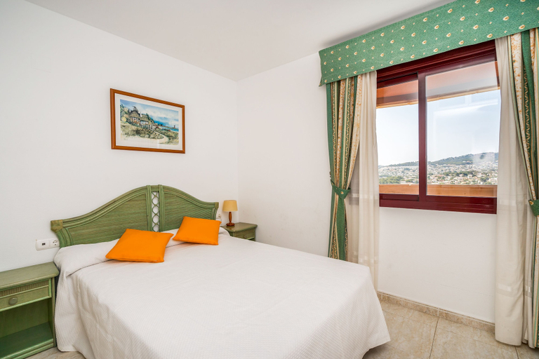 Bedroom 3, Apartamentos Coral Beach, Alicante