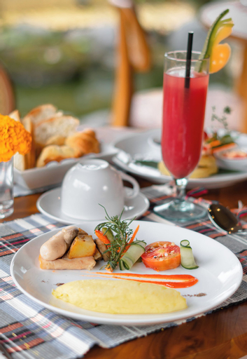 Food & Drinks 25