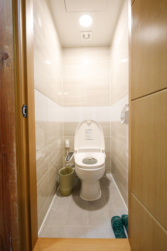 Bathroom 4, Hanok Hotel Odongjae, Yeosu