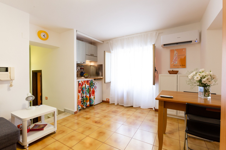 Living area 2, Palermo Ariosto Studio, Palermo