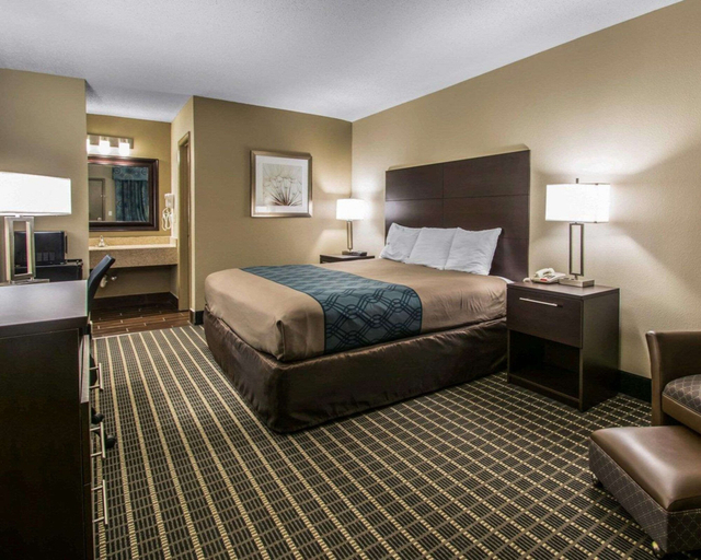 Bedroom 3, Econo Lodge Defuniak Springs I-10, Walton