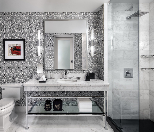 Bathroom 5, The Blackstone, Autograph Collection, Cook