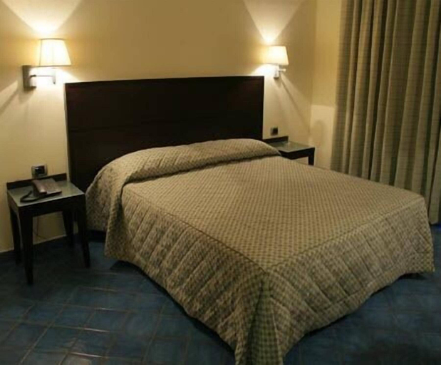 Bedroom 4, Hotel La Lucertola, Salerno