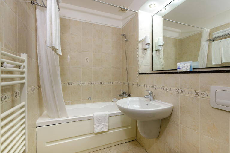 Bathroom 4, Atrium Hotel Ateneu City Center, Municipiul Bucuresti