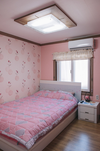 Bedroom 3, We Guest House - Hostel, Haeundae