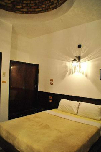Bedroom 3, El Nakhil Hotel, Luxor