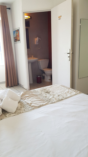 Bedroom 3, Hotel Restaurant le Bellevue, Corse-du-Sud