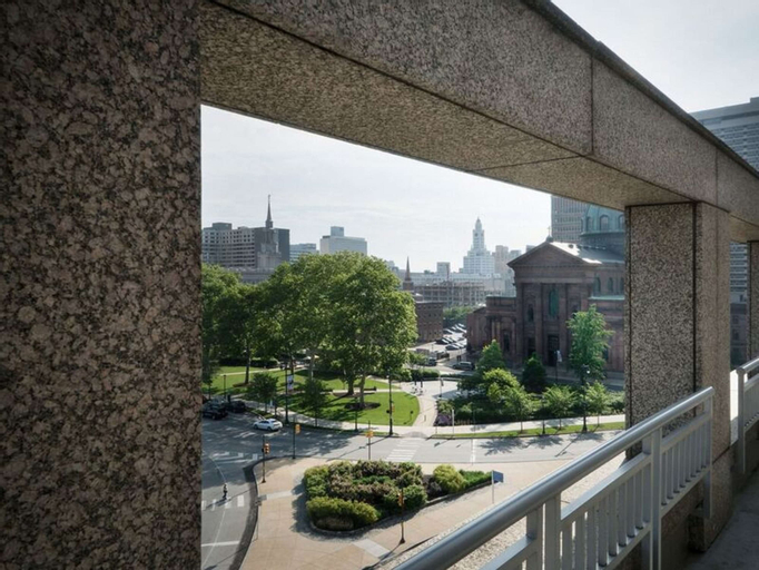 Exterior & Views 19