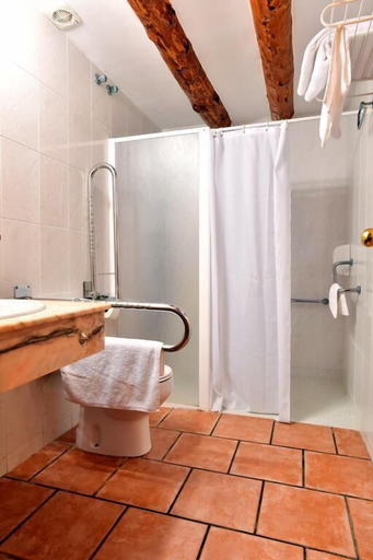 Bathroom 4, Delta Hotel, Tarragona