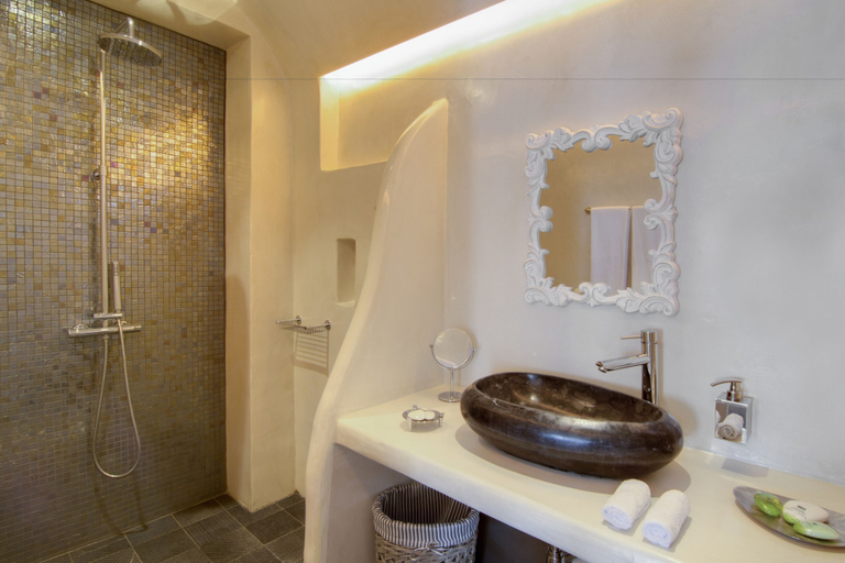 Bathroom 5, Santorini Secret Premium, South Aegean