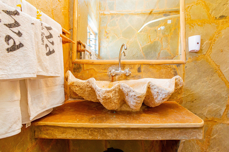 Bathroom 4, Ziwa Beach Resort, Kisauni