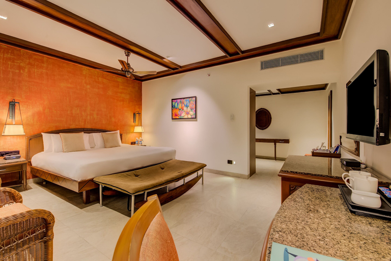 Bedroom 3, Radisson Blu Resort Temple Bay Mamallapuram, Kancheepuram